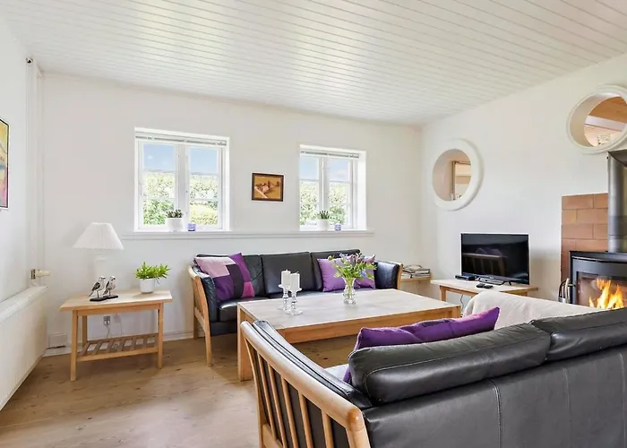 Ajo - 2km From The Sea By Interhome