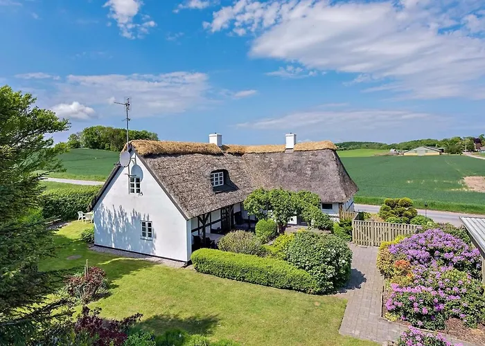 Ferienhaus Ajo - 2km From The Sea By Interhome *